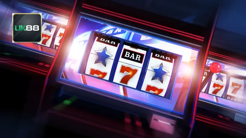 3-ly-do-ban-nen-trai-nghiem-quay-hu-tai-nha-cai-uk88_11zon